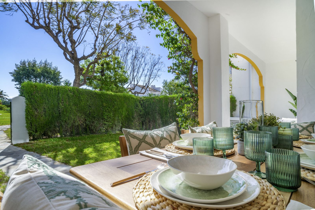 Apartamentos de 3 dormitorios en venta en Nueva Andalucía – R5023027 Apartamentos de 3 dormitorios en venta en Nueva Andalucía – R5023027