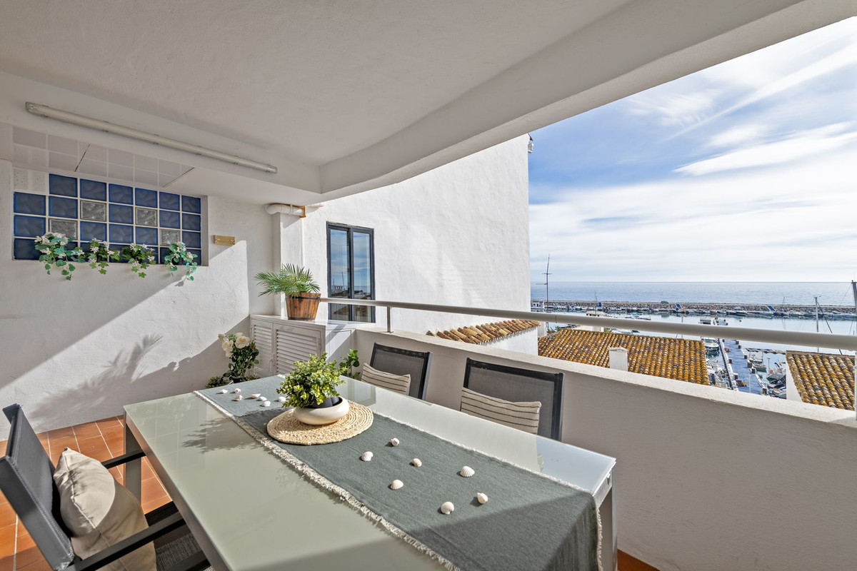 2 bedroom Apartments for sale in Puerto Banús – R5306809 2 bedroom Apartments for sale in Puerto Banús – R5306809