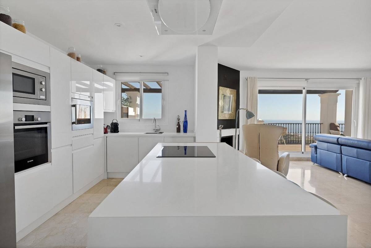 2 bedroom Penthouses for sale in Calahonda – R4980841 2 bedroom Penthouses for sale in Calahonda – R4980841