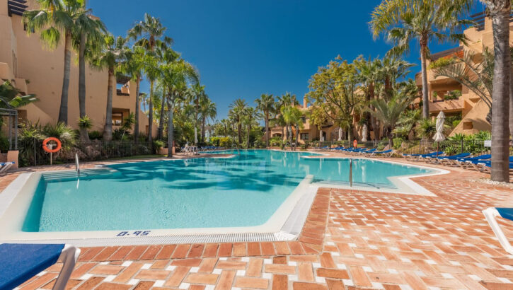 Aticos de 3 dormitorios en venta en San Pedro de Alcántara – R4361245 Aticos de 3 dormitorios en venta en San Pedro de Alcántara – R4361245 en