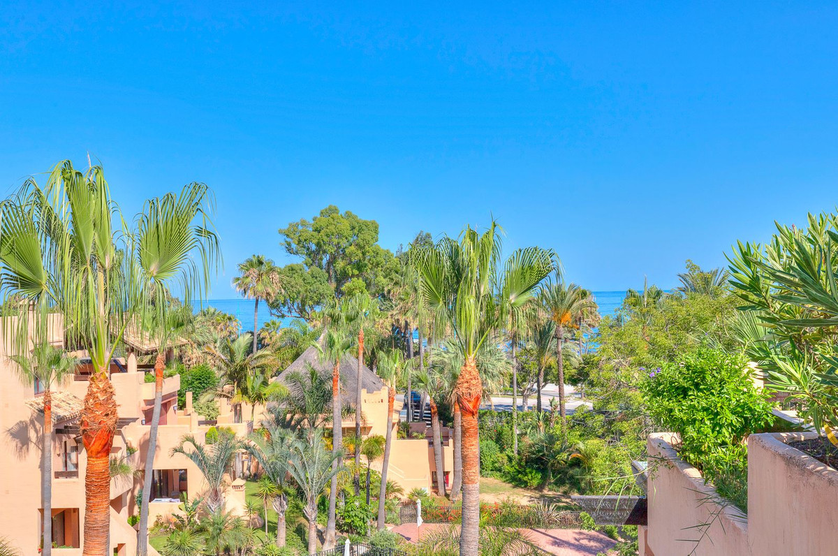 Aticos de 3 dormitorios en venta en San Pedro de Alcántara – R4361245 Aticos de 3 dormitorios en venta en San Pedro de Alcántara – R4361245