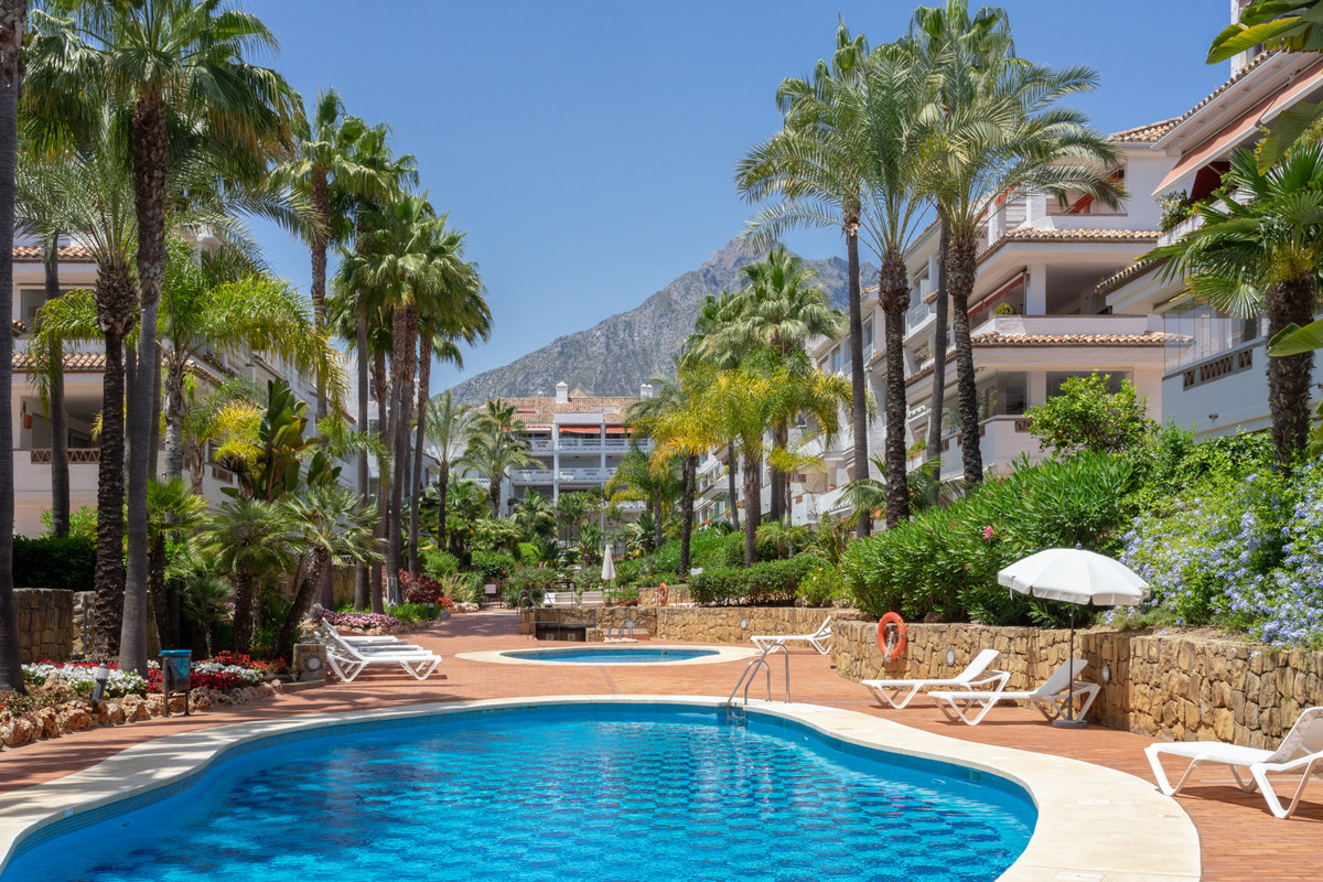 3 bedroom Apartments for sale in Milla de Oro – R5061232 3 bedroom Apartments for sale in Milla de Oro – R5061232