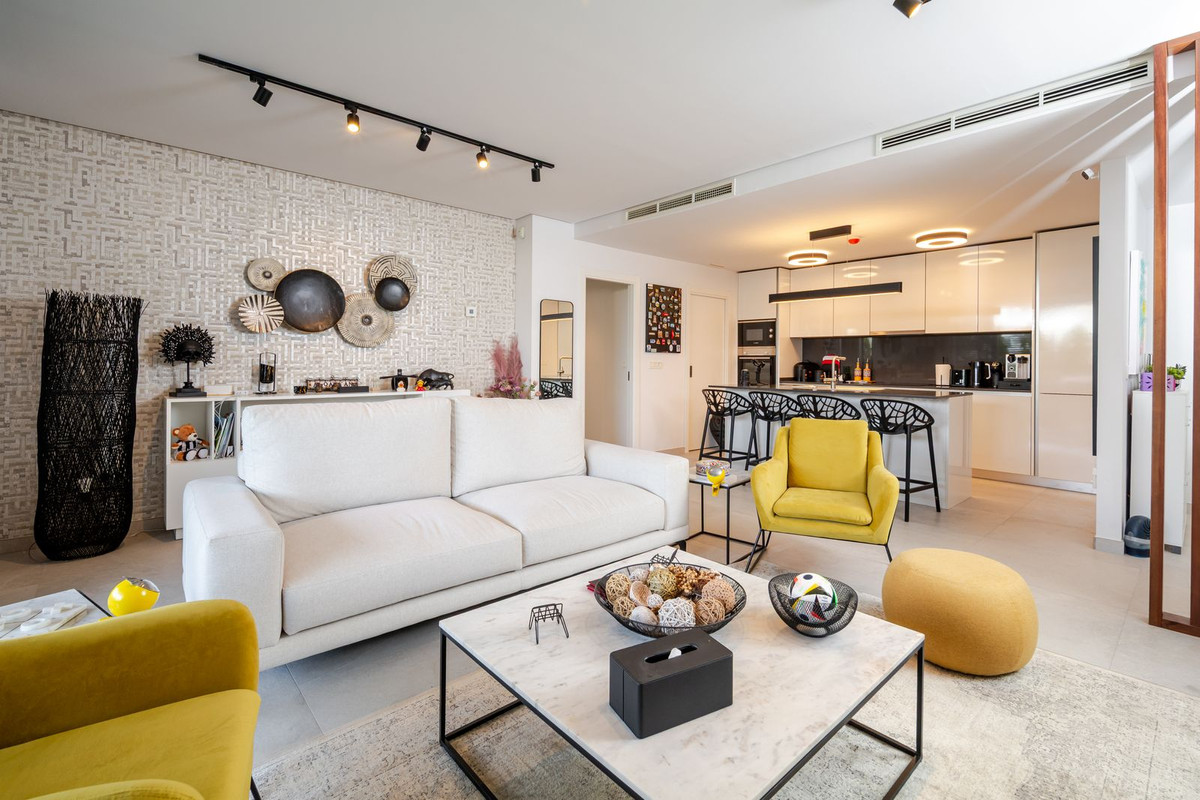 Apartamentos de 3 dormitorios en venta en Benahavís – R5438596 Apartamentos de 3 dormitorios en venta en Benahavís – R5438596