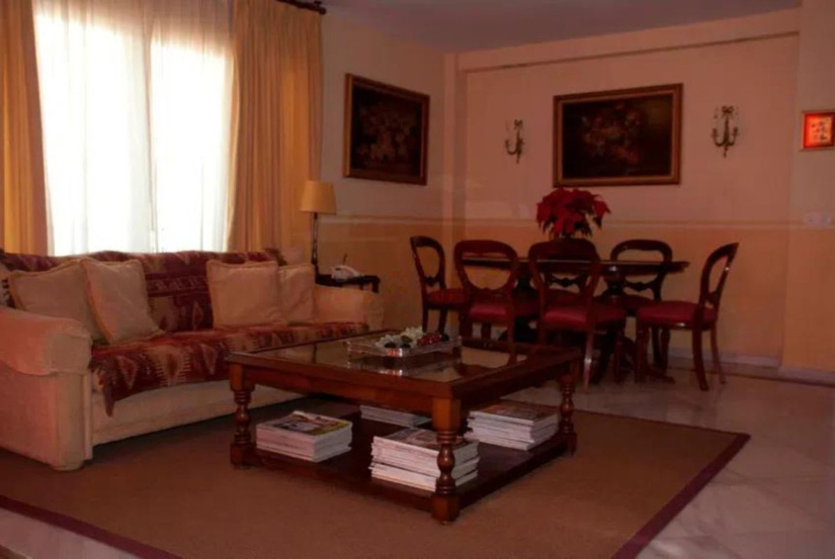 4 bedroom Apartments for sale in Marbella – R5014129 4 bedroom Apartments for sale in Marbella – R5014129
