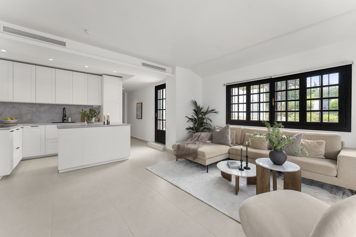 Apartamentos de 3 dormitorios en venta en Nueva Andalucía – R5375131 Apartamentos de 3 dormitorios en venta en Nueva Andalucía – R5375131