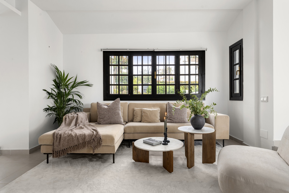 Apartamentos de 3 dormitorios en venta en Nueva Andalucía – R5375131 Apartamentos de 3 dormitorios en venta en Nueva Andalucía – R5375131