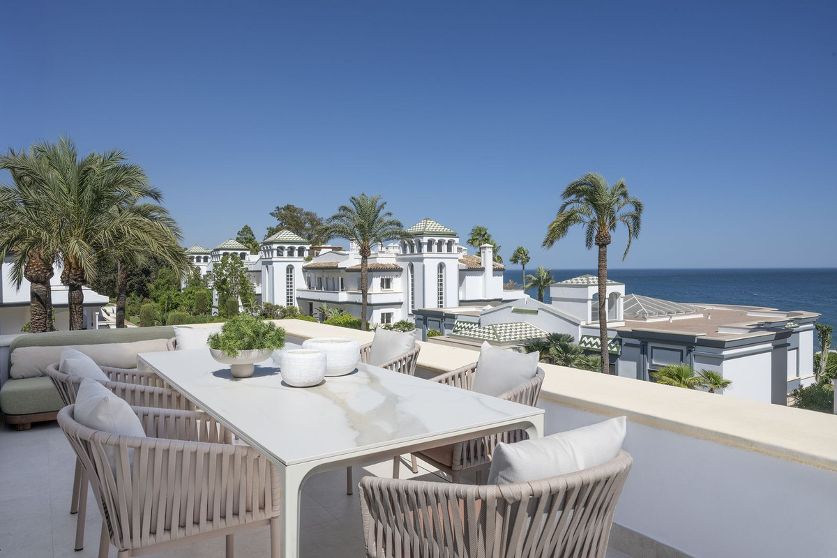 3 bedroom Penthouses for sale in Nueva Milla de Oro – R5354071 3 bedroom Penthouses for sale in Nueva Milla de Oro – R5354071