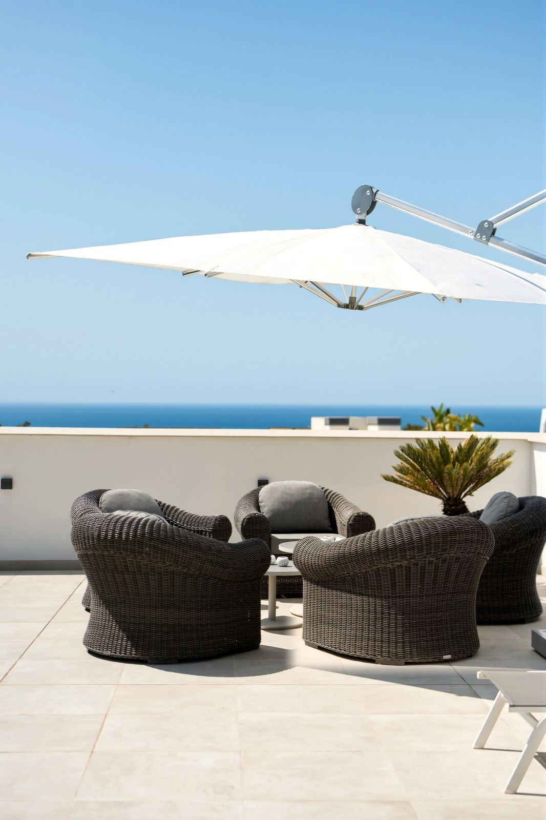 4 bedroom Penthouses for sale in Selwo – R5438560 4 bedroom Penthouses for sale in Selwo – R5438560
