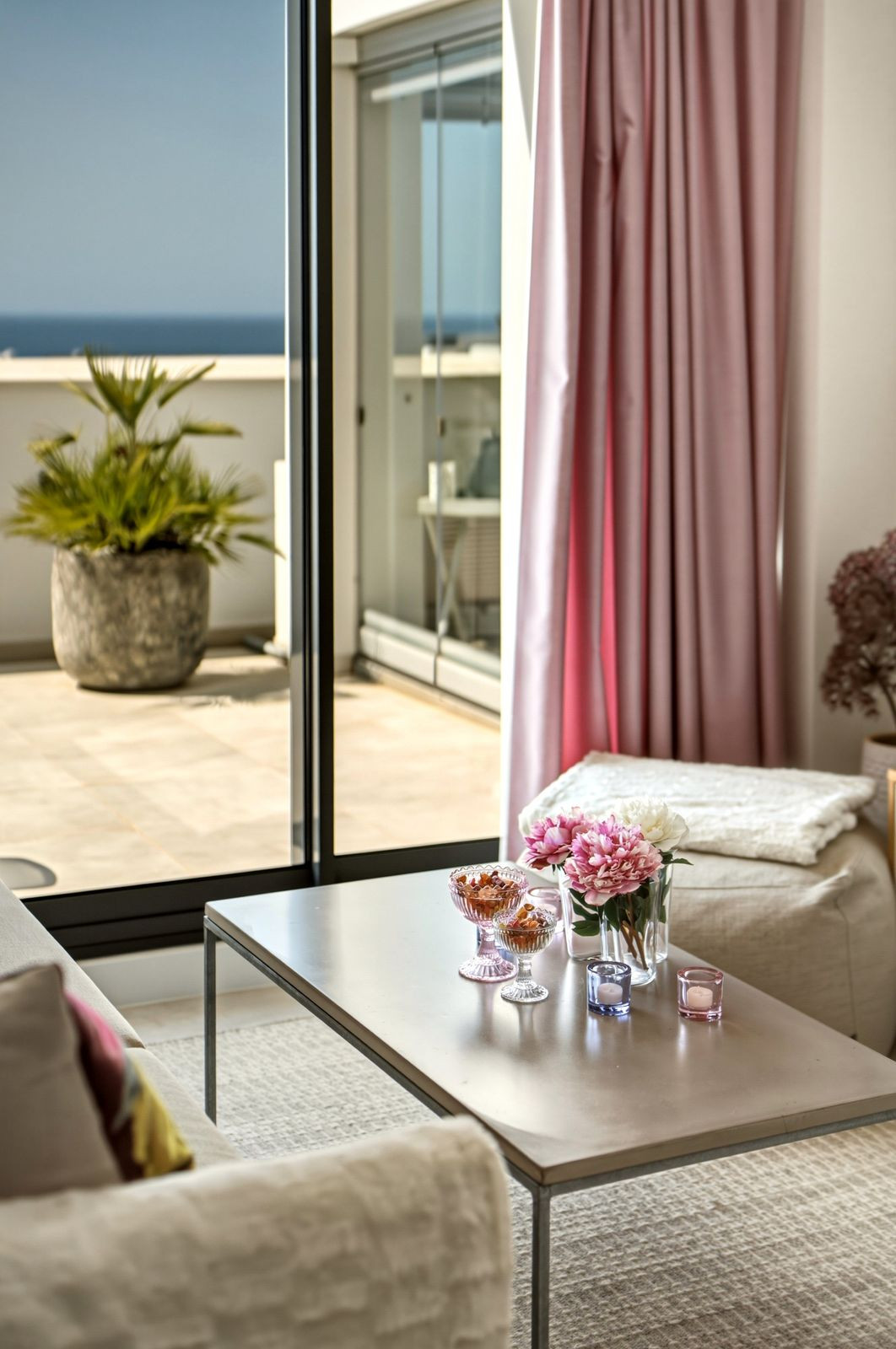 4 bedroom Penthouses for sale in Selwo – R5438560 4 bedroom Penthouses for sale in Selwo – R5438560