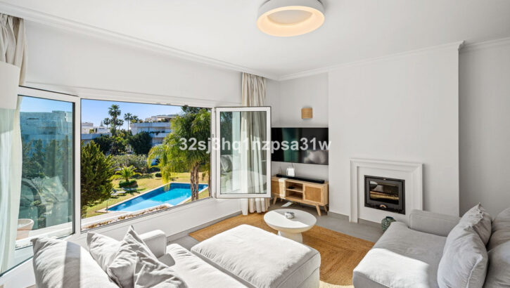 Aticos de 3 dormitorios en venta en Nueva Andalucía – R5308744 Aticos de 3 dormitorios en venta en Nueva Andalucía – R5308744 en
