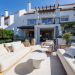 Adosados de 5 dormitorios en venta en Milla de Oro – R5352745 Adosados de 5 dormitorios en venta en Milla de Oro – R5352745