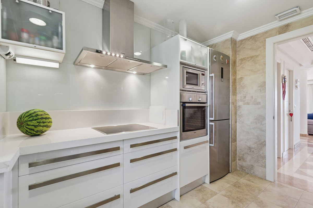 Apartamentos de 2 dormitorios en venta en Nueva Andalucía – R5408089 Apartamentos de 2 dormitorios en venta en Nueva Andalucía – R5408089