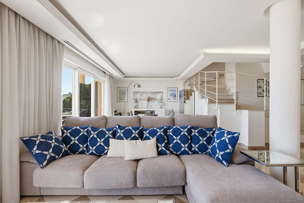 Apartamentos de 2 dormitorios en venta en Nueva Andalucía – R5408089 Apartamentos de 2 dormitorios en venta en Nueva Andalucía – R5408089
