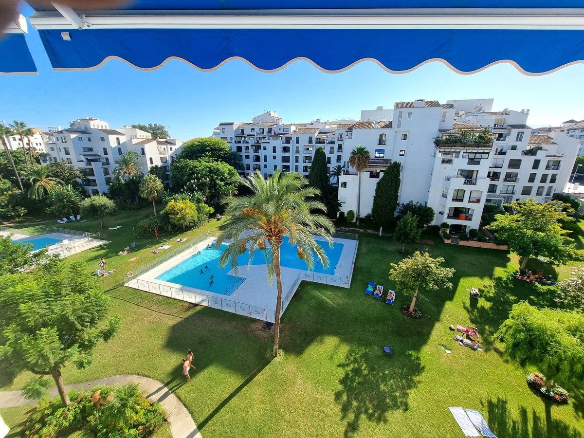 2 bedroom Apartments for sale in Puerto Banús – R5440276 2 bedroom Apartments for sale in Puerto Banús – R5440276