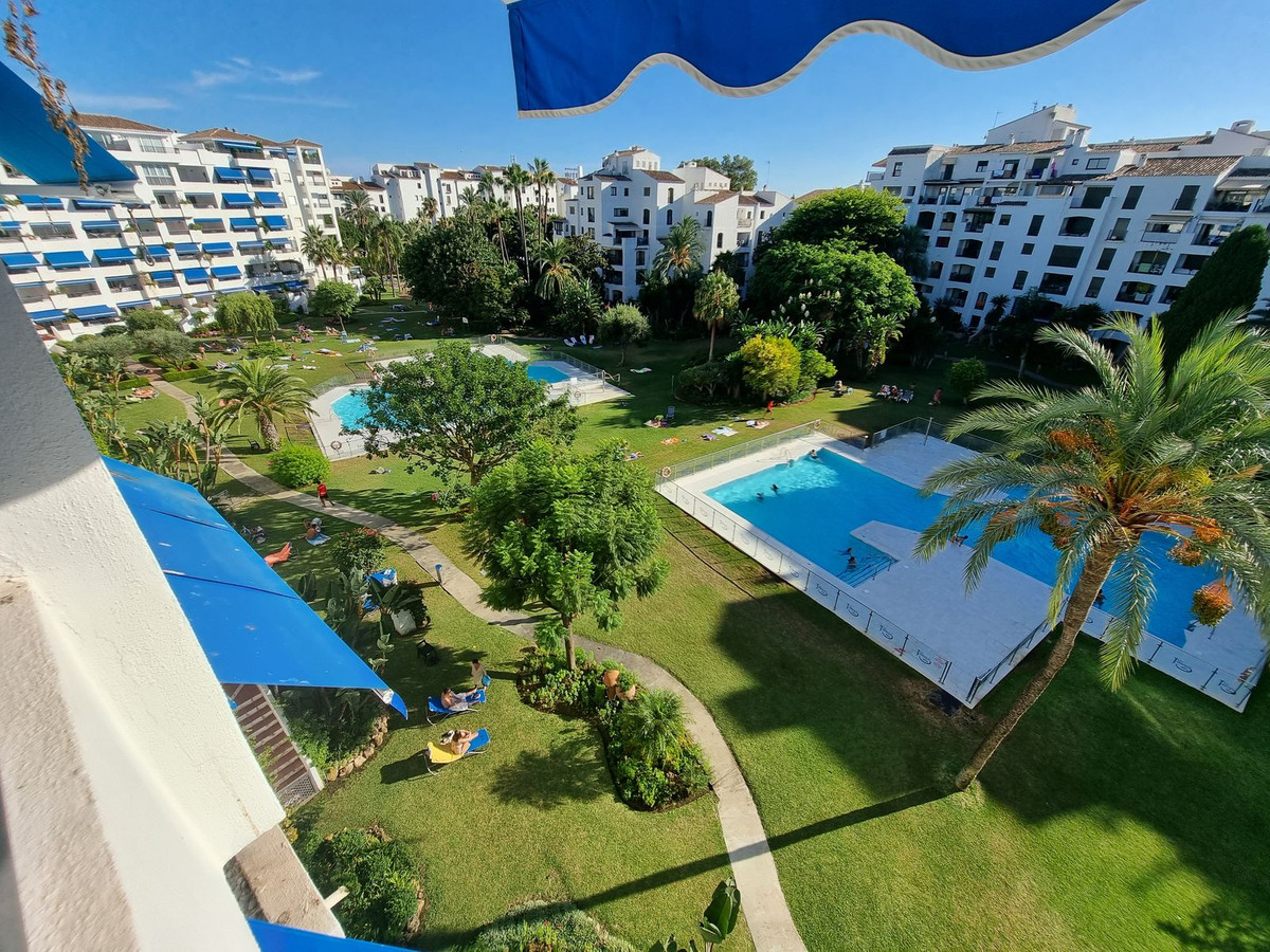 2 bedroom Apartments for sale in Puerto Banús – R5440276 2 bedroom Apartments for sale in Puerto Banús – R5440276