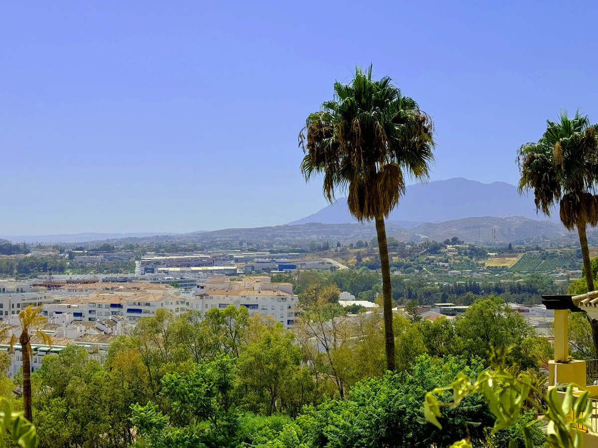 Plots for sale in Nueva Andalucía – R4801318 Plots for sale in Nueva Andalucía – R4801318