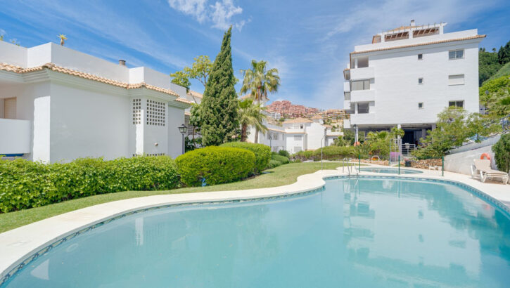 Aticos de 3 dormitorios en venta en Calahonda – R5357239 Aticos de 3 dormitorios en venta en Calahonda – R5357239 en