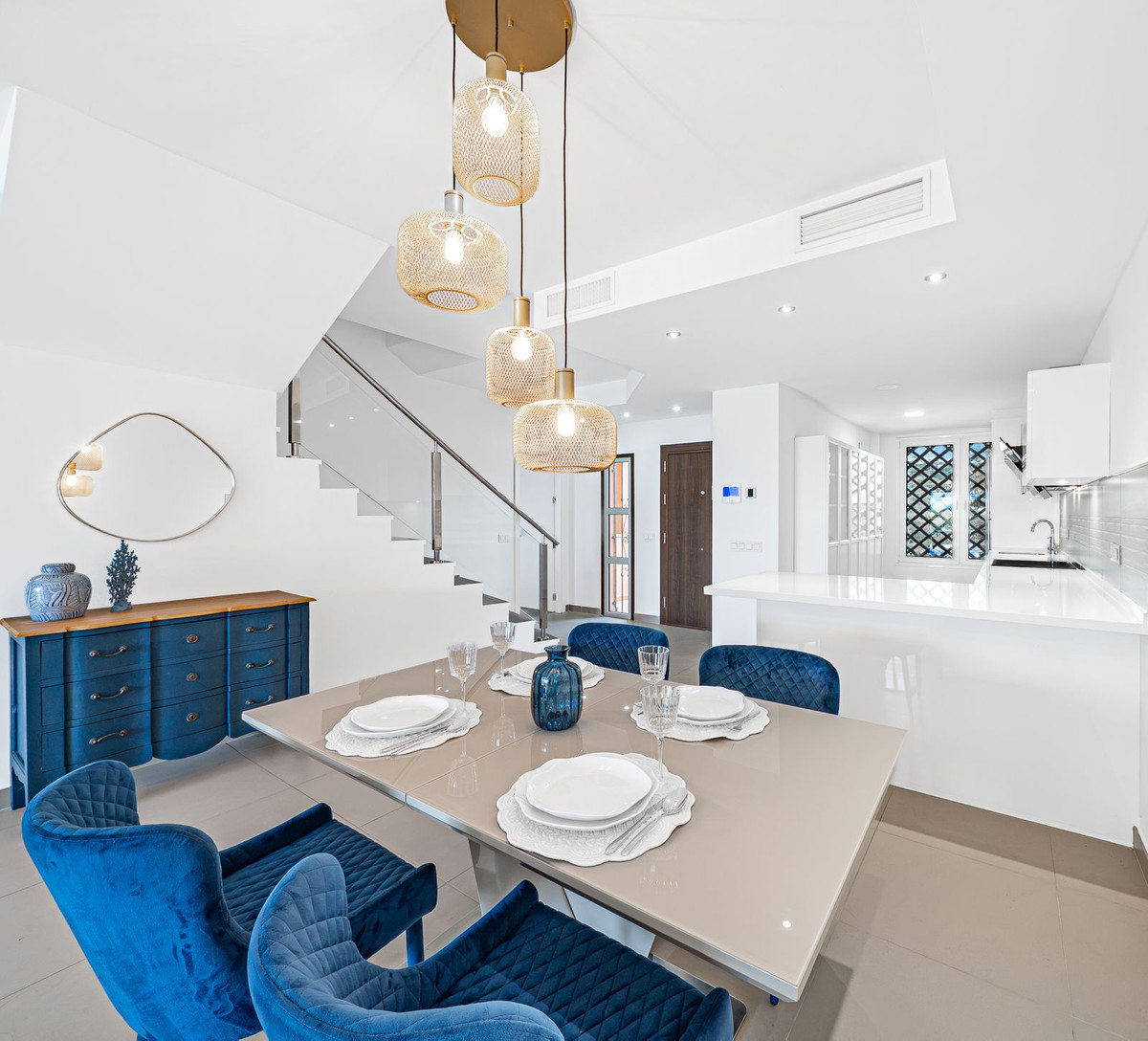 4 bedroom Townhouses for sale in Benahavís – R5431063 4 bedroom Townhouses for sale in Benahavís – R5431063