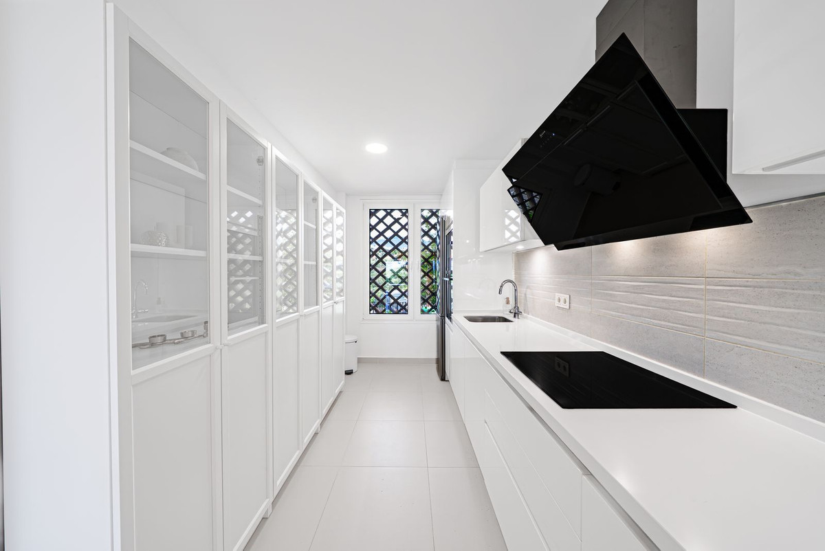 4 bedroom Townhouses for sale in Benahavís – R5431063 4 bedroom Townhouses for sale in Benahavís – R5431063