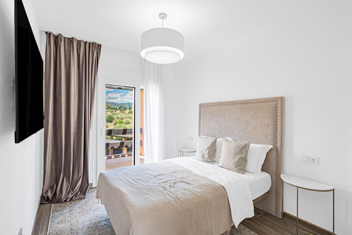 4 bedroom Townhouses for sale in Benahavís – R5431063 4 bedroom Townhouses for sale in Benahavís – R5431063