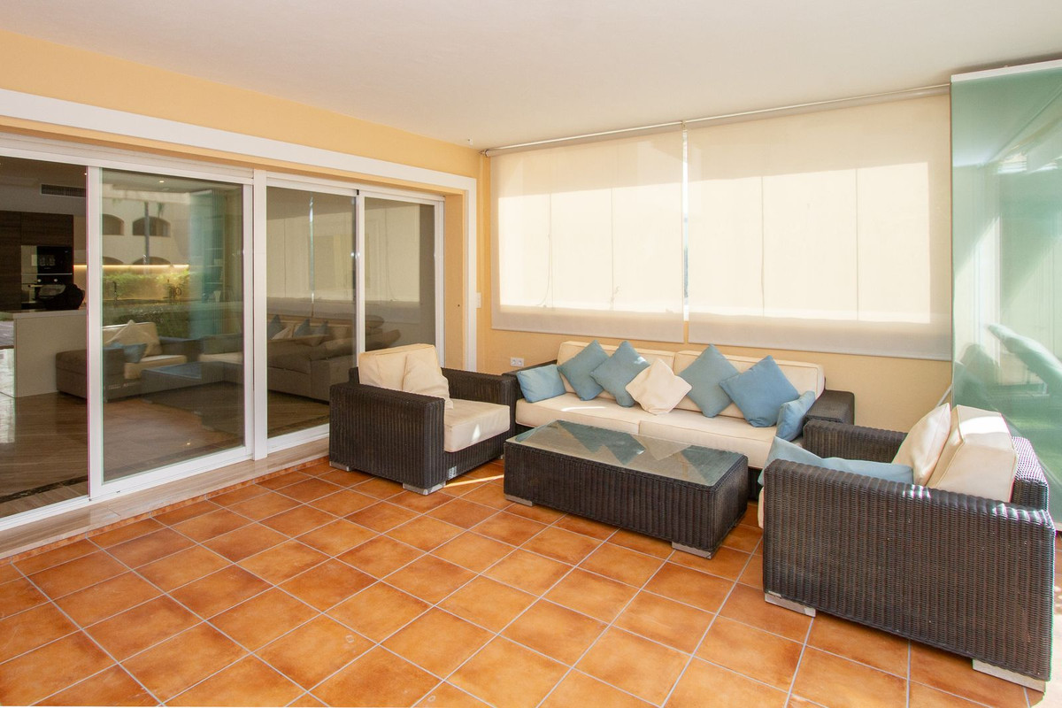 Apartamentos de 3 dormitorios en venta en Elviria – R5422522 Apartamentos de 3 dormitorios en venta en Elviria – R5422522
