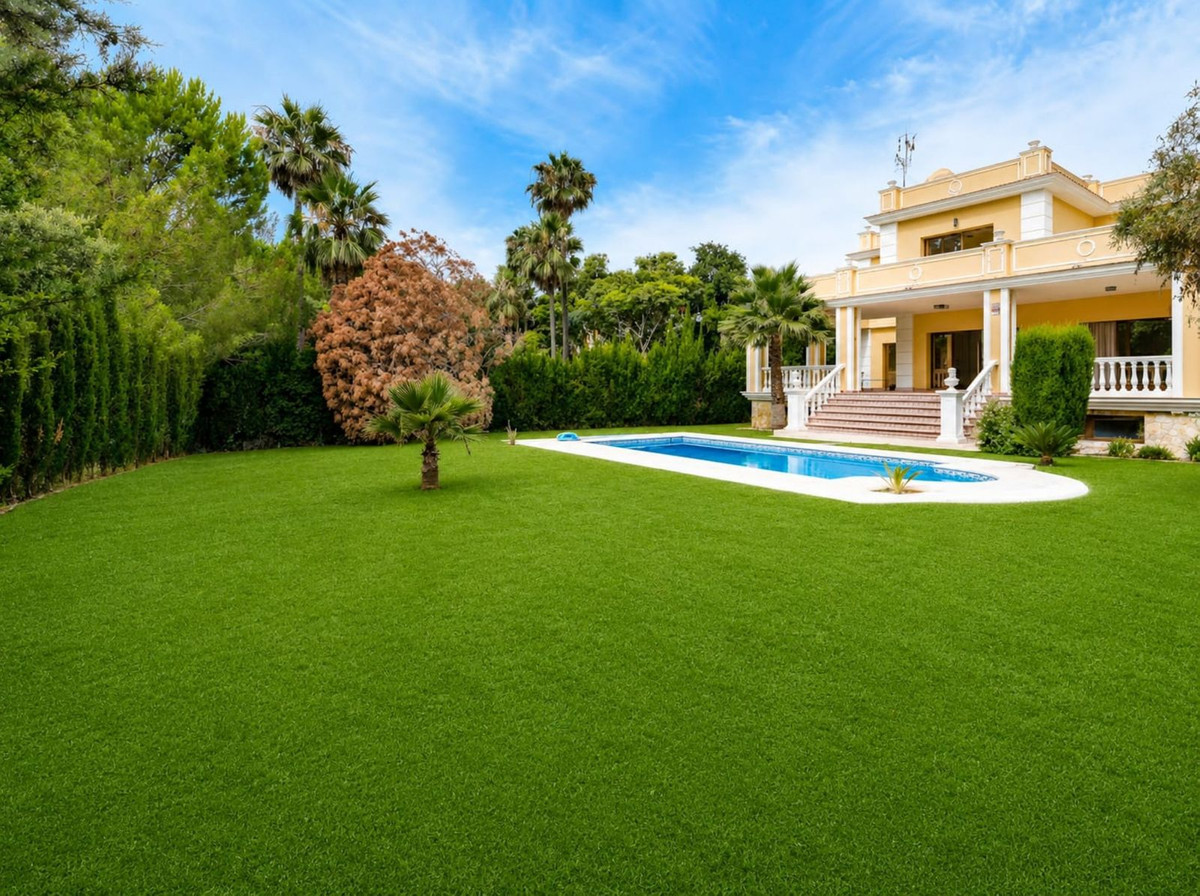 Villas de 4 dormitorios en venta en Hacienda Las Chapas – R5424154 Villas de 4 dormitorios en venta en Hacienda Las Chapas – R5424154