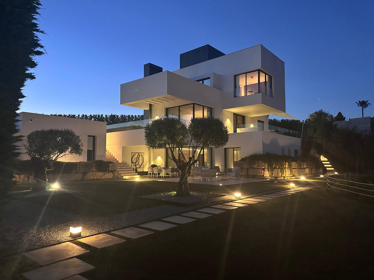 Villas de 5 dormitorios en venta en Benahavís – R5375047 Villas de 5 dormitorios en venta en Benahavís – R5375047