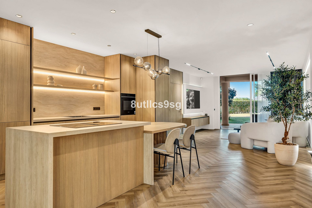 Apartamentos de 3 dormitorios en venta en Nueva Andalucía – R5081176 Apartamentos de 3 dormitorios en venta en Nueva Andalucía – R5081176