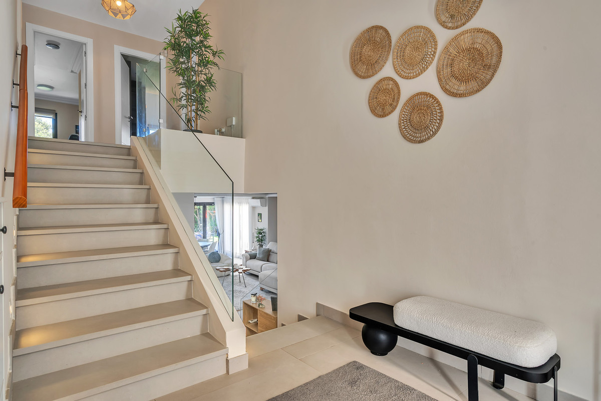 4 bedroom Villas for sale in Guadalmina Alta – R5393566 4 bedroom Villas for sale in Guadalmina Alta – R5393566
