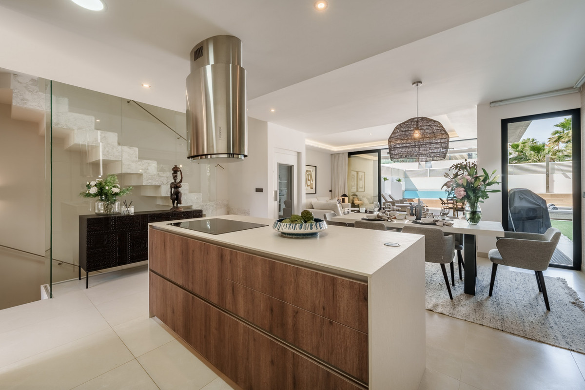 5 bedroom Semi-detached for sale in Puerto Banús – R5469355 5 bedroom Semi-detached for sale in Puerto Banús – R5469355