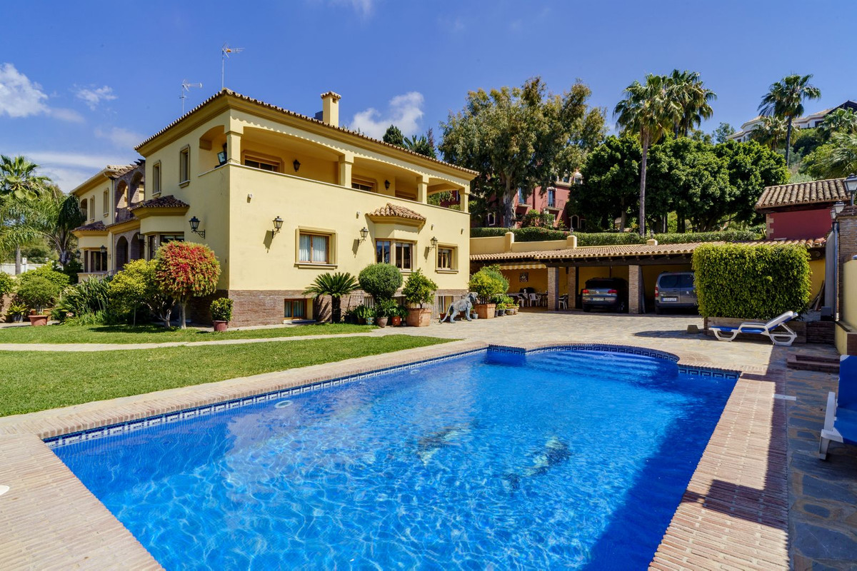 Villas de 5 dormitorios en venta en La Quinta – R5109355 Villas de 5 dormitorios en venta en La Quinta – R5109355