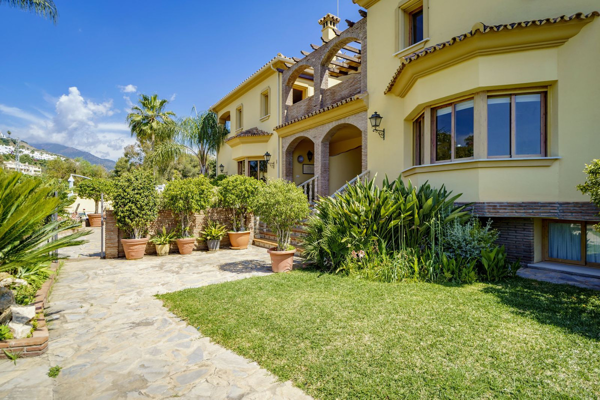 Villas de 5 dormitorios en venta en La Quinta – R5109355 Villas de 5 dormitorios en venta en La Quinta – R5109355
