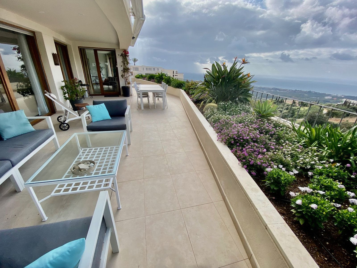 Apartamentos de 3 dormitorios en venta en Altos de los Monteros – R5452345 Apartamentos de 3 dormitorios en venta en Altos de los Monteros – R5452345