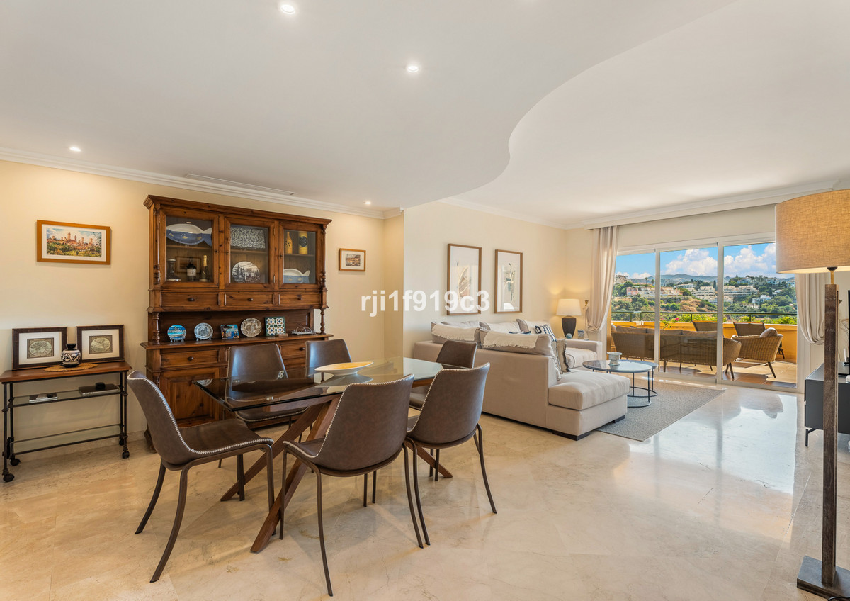 3 bedroom Apartments for sale in Elviria Hills – R5129215 3 bedroom Apartments for sale in Elviria Hills – R5129215