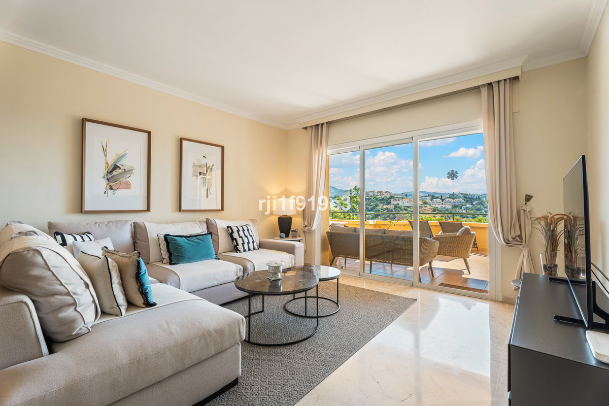 3 bedroom Apartments for sale in Elviria Hills – R5129215 3 bedroom Apartments for sale in Elviria Hills – R5129215