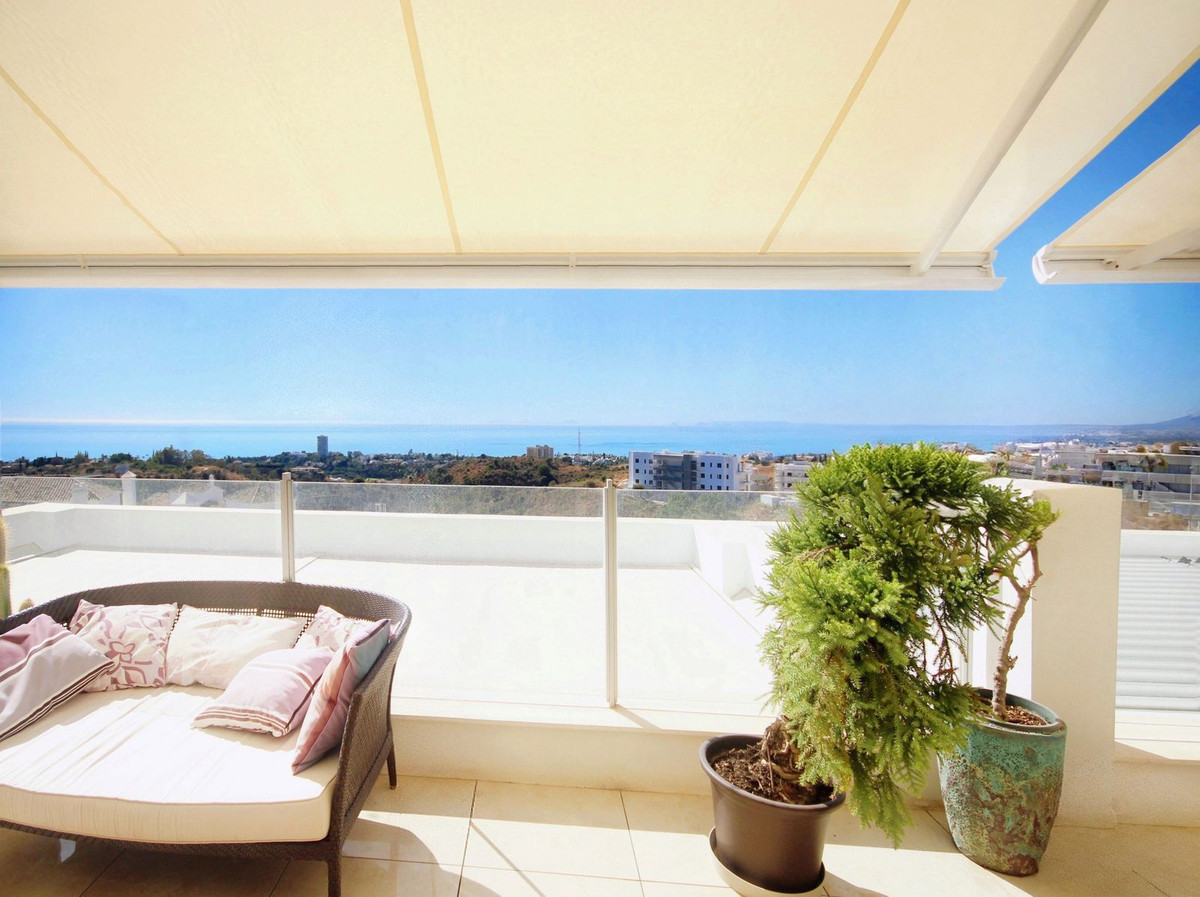 2 bedroom Apartments for sale in Altos de los Monteros – R5180017 2 bedroom Apartments for sale in Altos de los Monteros – R5180017