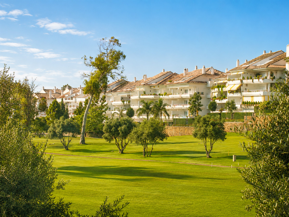 4 bedroom Apartments for sale in Guadalmina Baja – R5465584 4 bedroom Apartments for sale in Guadalmina Baja – R5465584