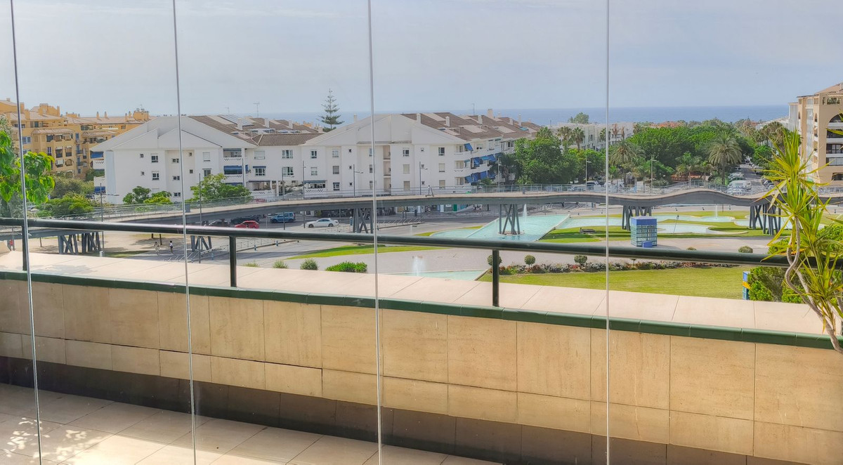 Apartamentos de 4 dormitorios en venta en San Pedro de Alcántara – R5452309 Apartamentos de 4 dormitorios en venta en San Pedro de Alcántara – R5452309