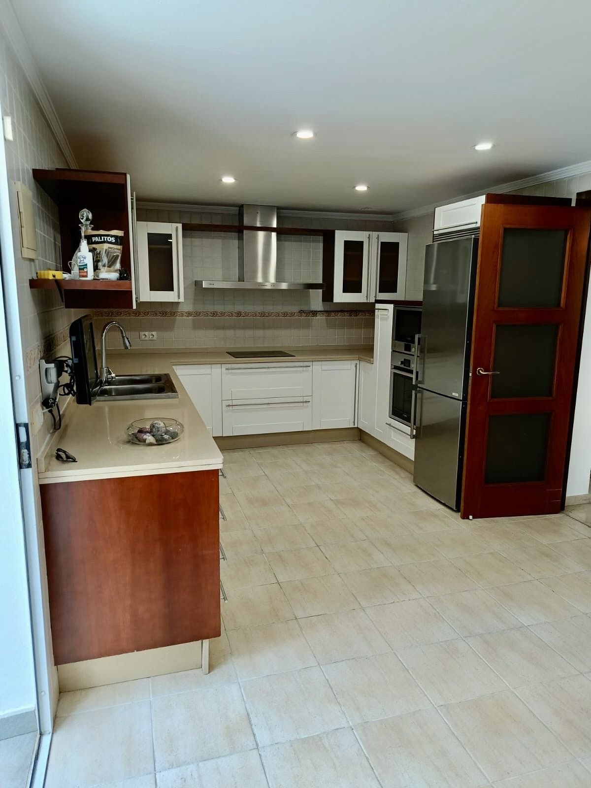 Villas de 4 dormitorios en venta en San Pedro de Alcántara – R4984426 Villas de 4 dormitorios en venta en San Pedro de Alcántara – R4984426