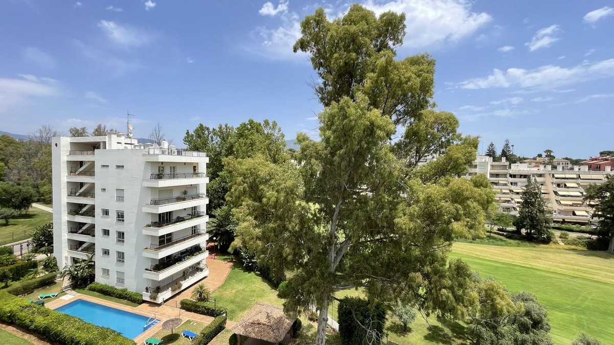 3 bedroom Penthouses for sale in Guadalmina Alta – R5081458 3 bedroom Penthouses for sale in Guadalmina Alta – R5081458