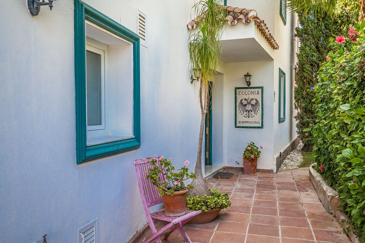 4 bedroom Villas for sale in Marbesa – R5272894 4 bedroom Villas for sale in Marbesa – R5272894