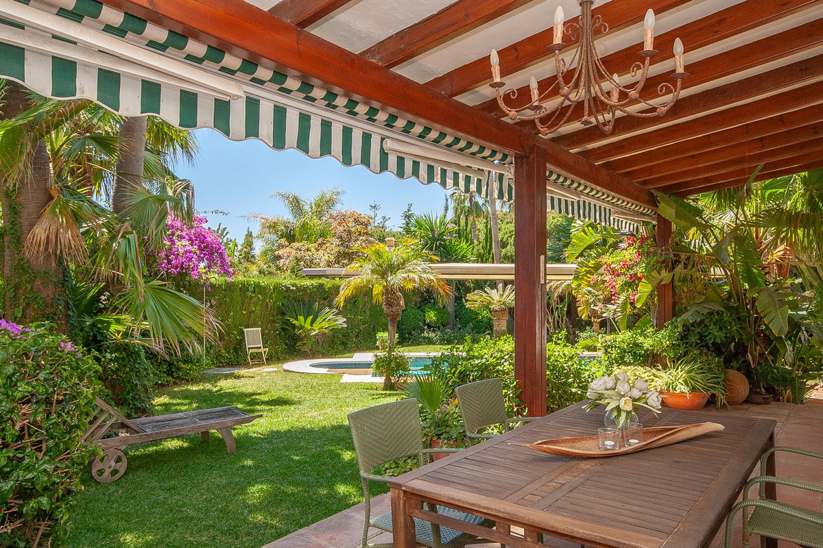 4 bedroom Villas for sale in Marbesa – R5272894 4 bedroom Villas for sale in Marbesa – R5272894