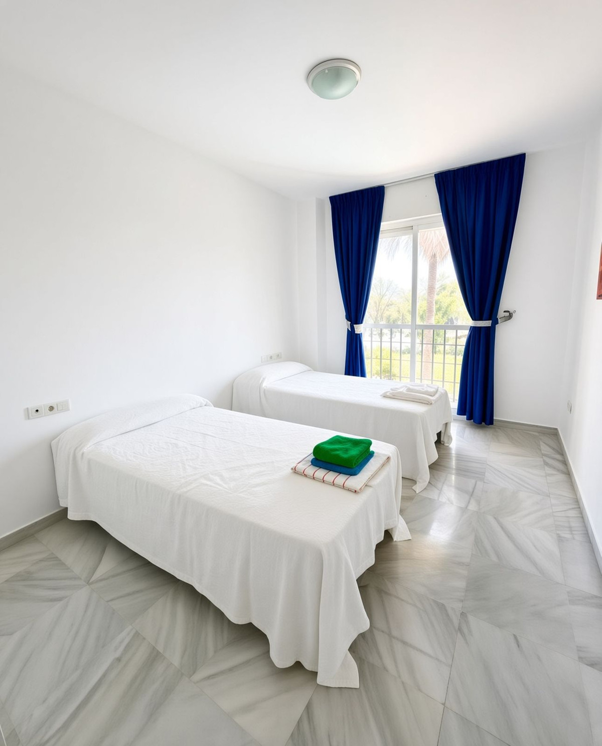 2 bedroom Apartments for sale in Nueva Andalucía – R5468503 2 bedroom Apartments for sale in Nueva Andalucía – R5468503