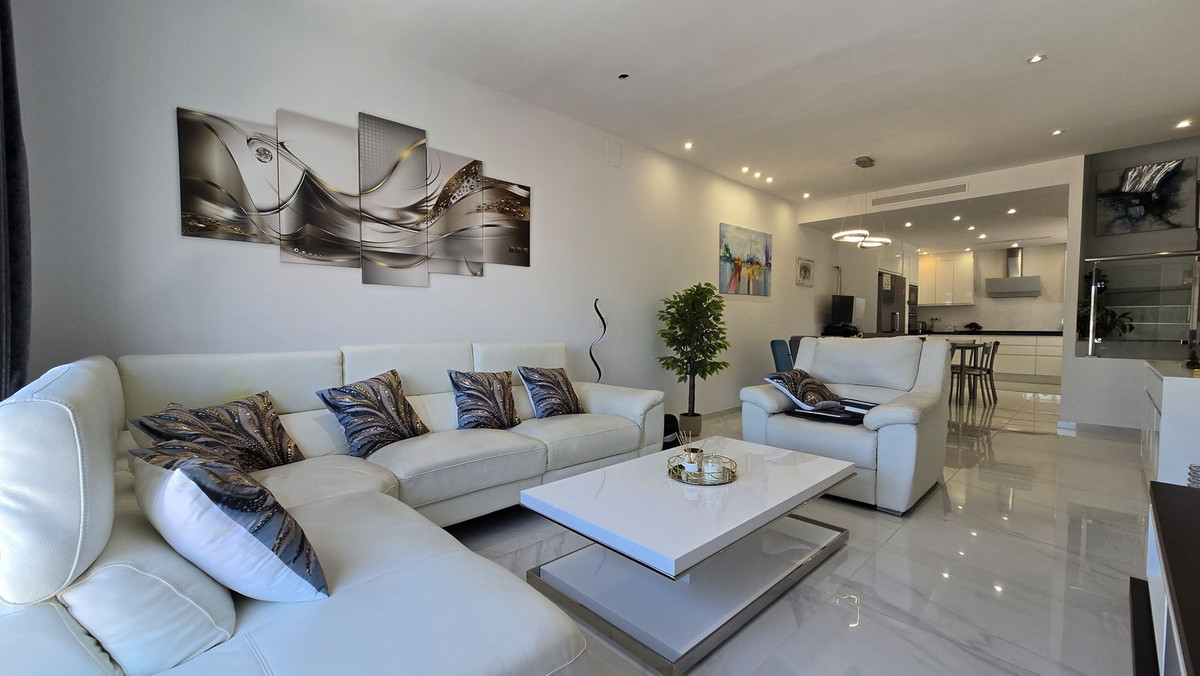 4 bedroom Apartments for sale in San Pedro de Alcántara – R5426854 4 bedroom Apartments for sale in San Pedro de Alcántara – R5426854