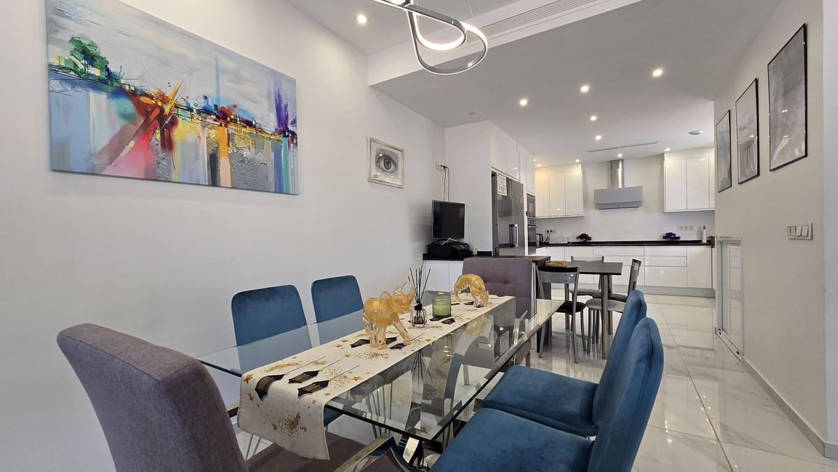 4 bedroom Apartments for sale in San Pedro de Alcántara – R5426854 4 bedroom Apartments for sale in San Pedro de Alcántara – R5426854