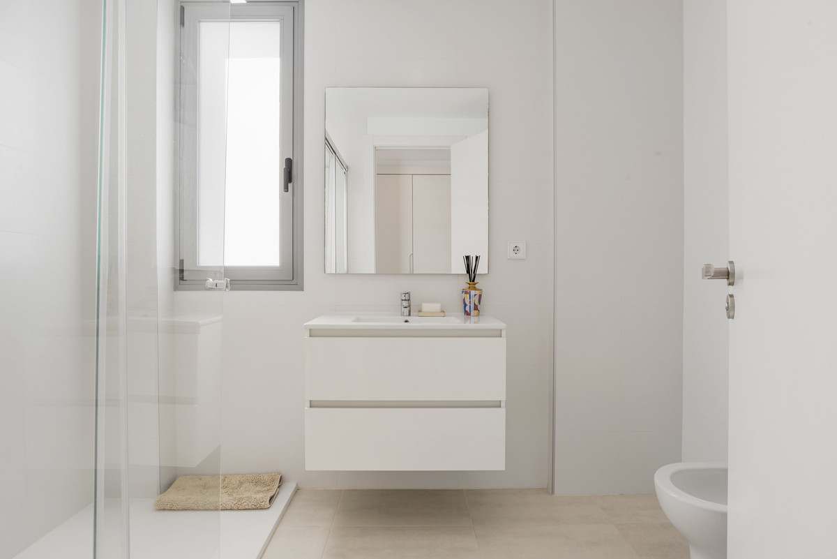 2 bedroom Penthouses for sale in Selwo – R5450557 2 bedroom Penthouses for sale in Selwo – R5450557