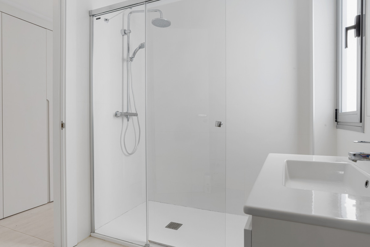 2 bedroom Penthouses for sale in Selwo – R5450557 2 bedroom Penthouses for sale in Selwo – R5450557