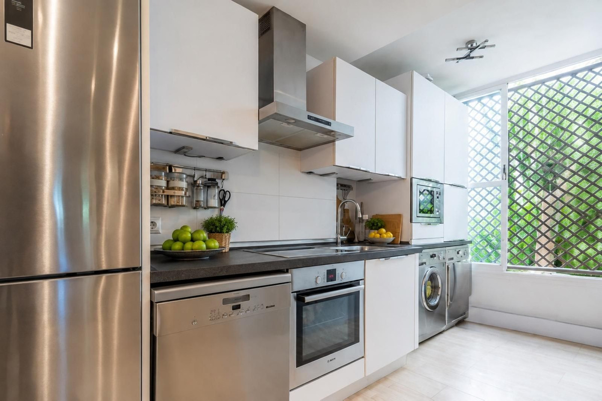2 bedroom Apartments for sale in Puerto Banús – R5468350 2 bedroom Apartments for sale in Puerto Banús – R5468350