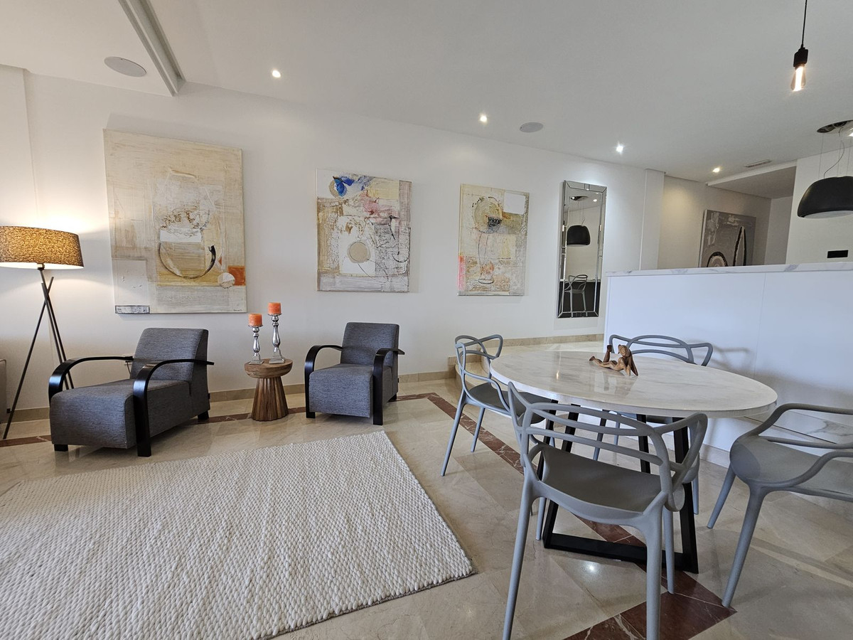3 bedroom Apartments for sale in Puerto Banús – R5120569 3 bedroom Apartments for sale in Puerto Banús – R5120569