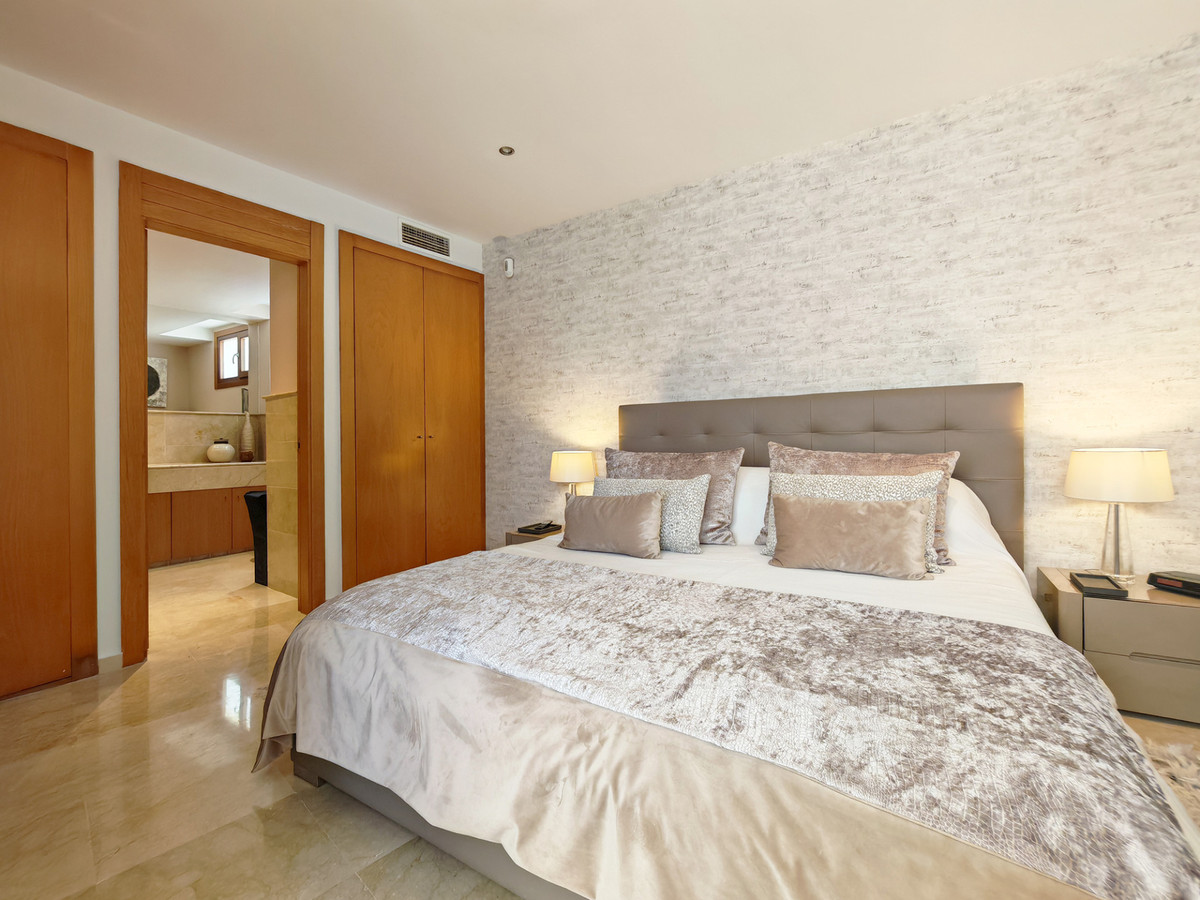 Apartamentos de 3 dormitorios en venta en Altos de los Monteros – R5455651 Apartamentos de 3 dormitorios en venta en Altos de los Monteros – R5455651